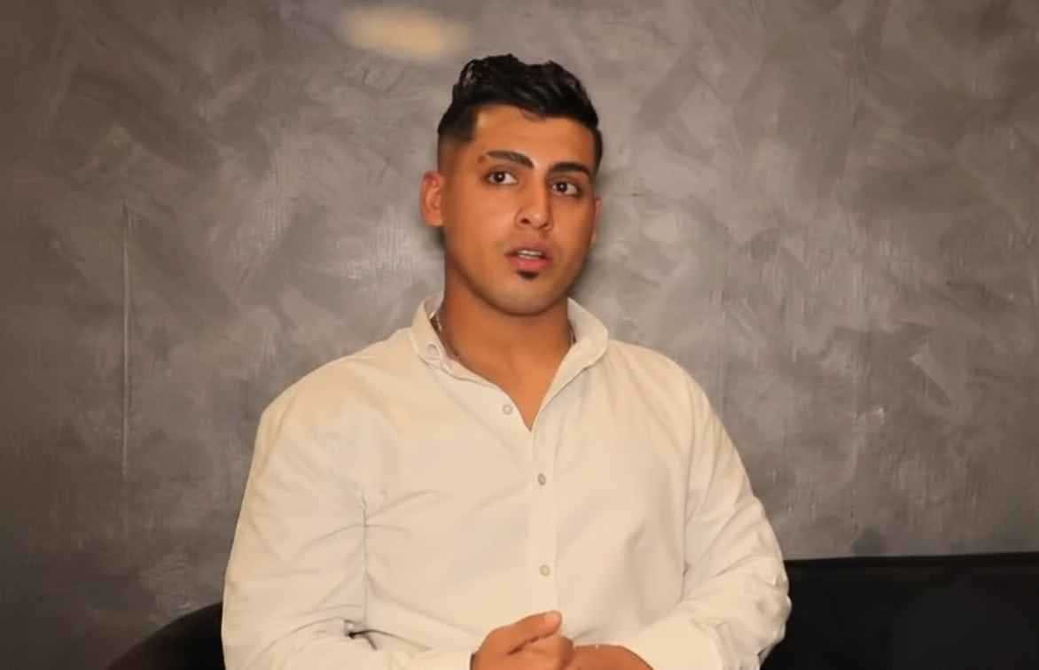 تفاصيل القبض على التيك توكر «كروان مشاكل» لتنفيذ حكم الحبس عامين