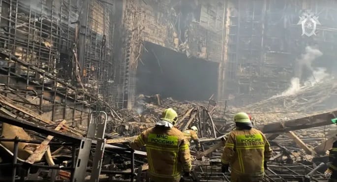 أوكرانيا تستهدف مصفاة نفط في هجوم بطائرات مسيرة على موسكو