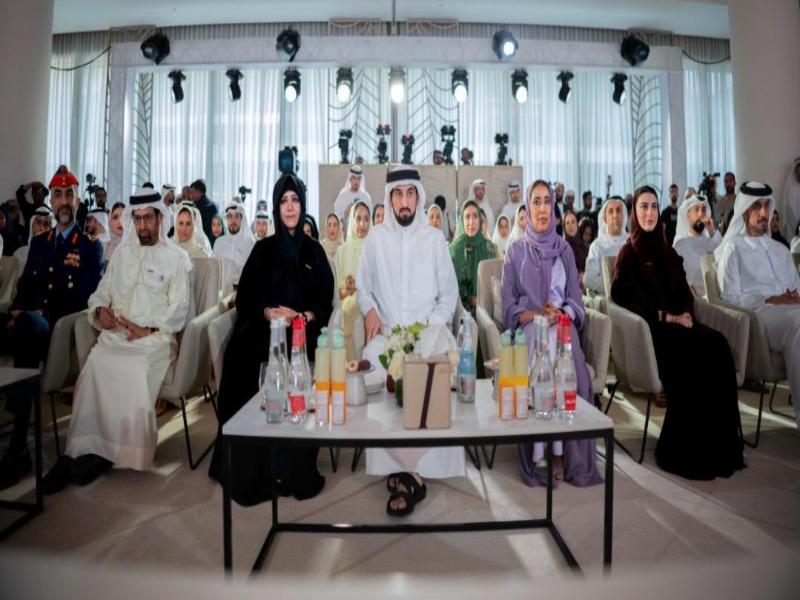 الإمارات تطلق الدورة الـ 11 لمنتدى الإعلام تحت شعار "خط أحمر"