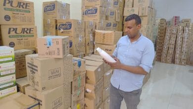 ضبط تاجر تموين استولى على 450 زجاجة زيت مدعم وصاحب مخبز تصرف في 350 كجم دقيق بالأقصر