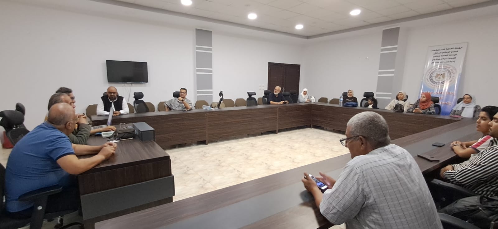 صالون إعلامي ثقافي بمطروح يناقش التحولات الاجتماعية وتشكيل الوعي الشبابي
