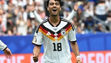 ناثانيال براون يشارك في تدريبات المنتخب الألماني استعدادًا لمواجهة باراجواي