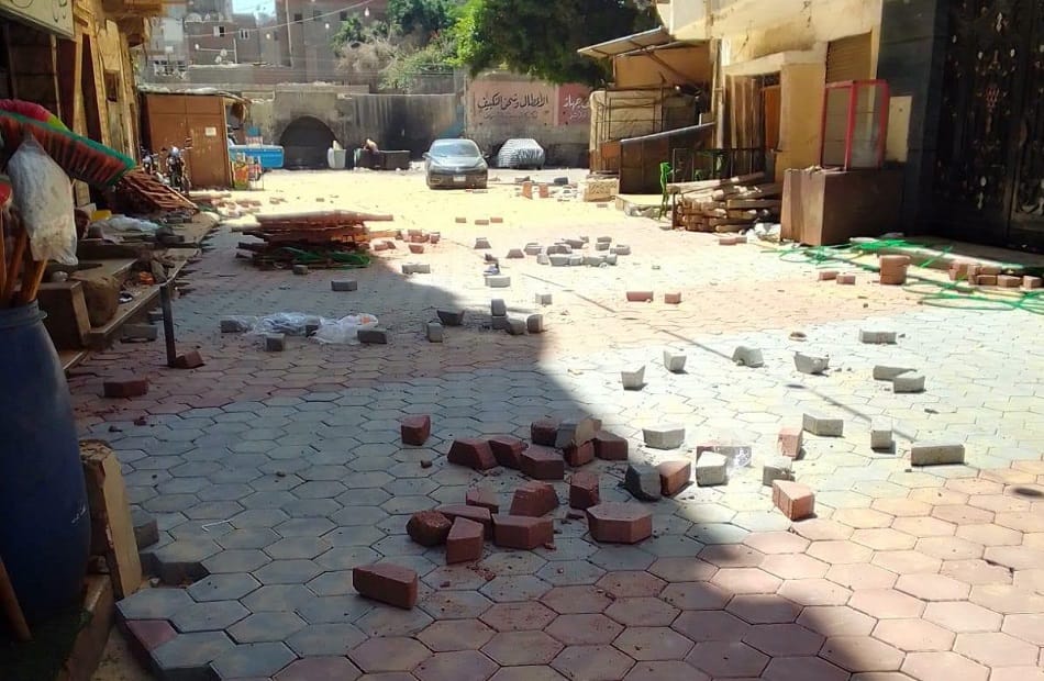 رئيس حي مصر القديمة يتفقد أعمال الخطة الاستثمارية ورفع الإشغالات