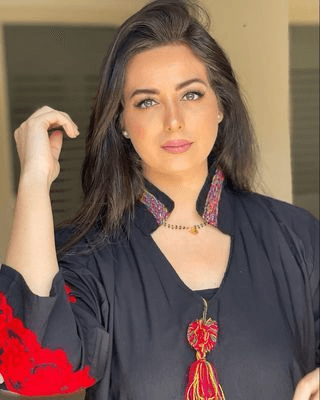 صورة للفنانة هبة مجدي