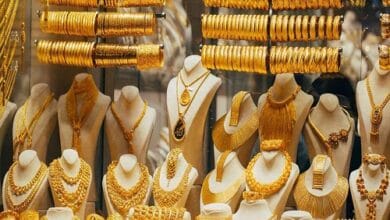 أسعار الذهب تتراجع في مصر خلال إجازة البورصة العالمية