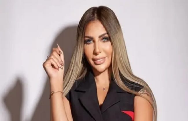 تأجيل محاكمة سارة خليفة و27 آخرين في قضية مخدرات كبرى