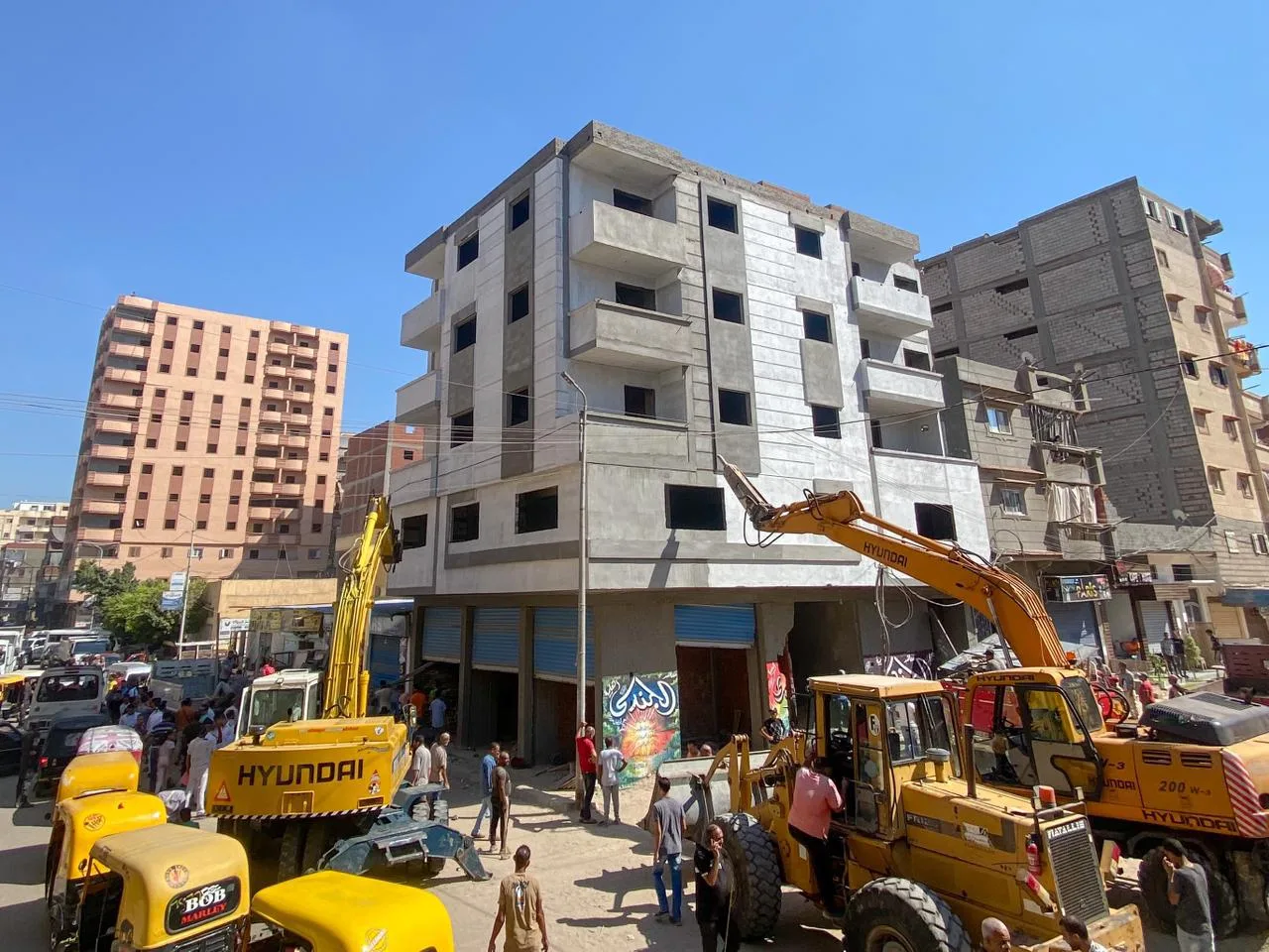 شرطة التعمير تضبط 405 مخالفات متنوعة لمبان وتعديات خلال 48 ساعة