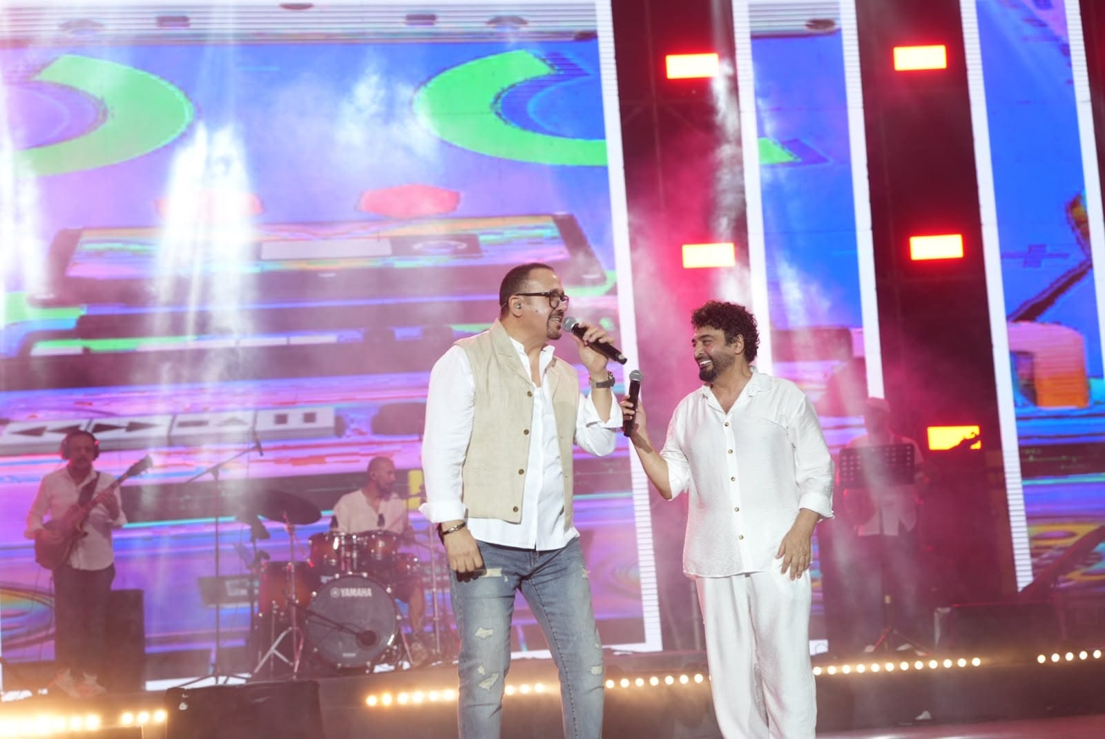 مهرجان المسرح الروماني يفتتح فعالياته بنجوم التسعينيات في الساحل الشمالي