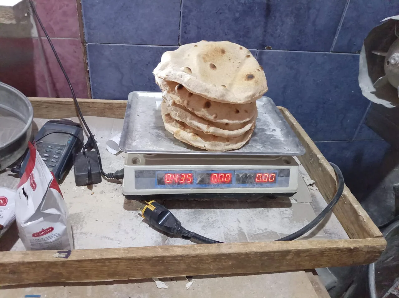 تموين مطروح يضبط مستودع أنابيب باع 273 أسطوانة بالسوق السوداء